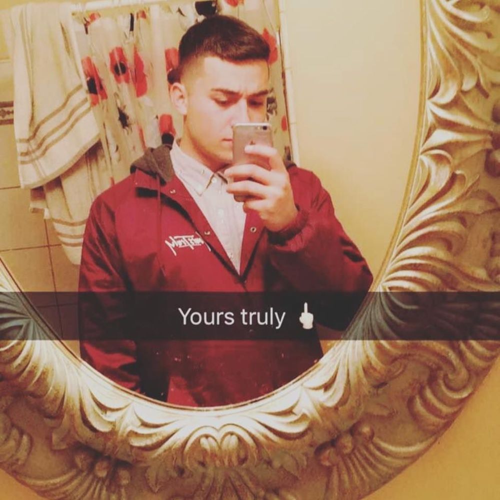 Meet your Posher, Ismael